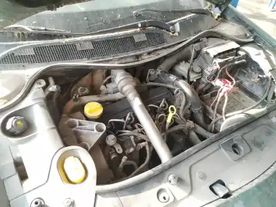 Veículo de Sucata renault megane ii classic berlina confort authentique do ano 2004 alimentado k9k724