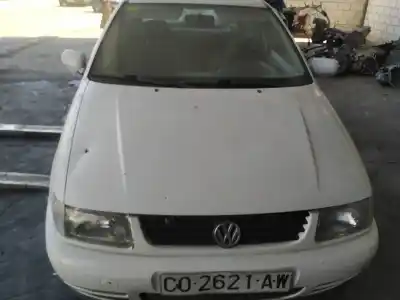 Sloopvoertuig volkswagen polo berlina (6n2) conceptline van het jaar 1999 aangedreven ald