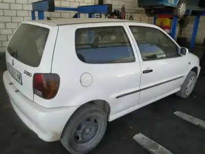 Veicolo di demolizione volkswagen polo berlina (6n2) conceptline dell'anno 1999 alimentato ald
