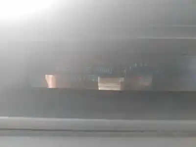 Здавання транспортного засобу RENAULT SCENIC II Authentique року 2004 потужний F9Q D8 Здавання транспортного засобу RENAULT SCENIC II Authentique року 2004 потужний F9Q D8