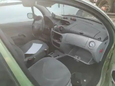 Здавання транспортного засобу citroen c3 i (fc_, fn_) 1.4 hdi року 2003 потужний 8hx