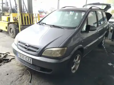 Vehicul casat opel zafira a zafira a al anului 2004 alimentat y22dtr