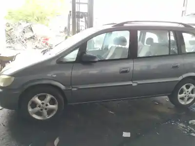 Vehicul casat opel zafira a zafira a al anului 2004 alimentat y22dtr