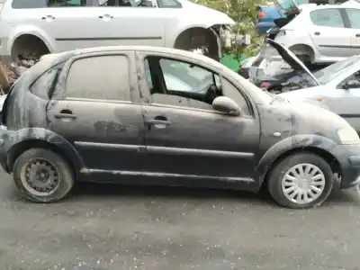 Veicolo di demolizione citroen c3 i (fc_, fn_) 1.4 hdi dell'anno 2004 alimentato 8hx