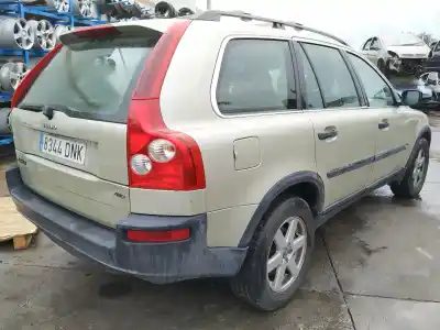 Veículo de Sucata VOLVO XC90 D5 Executive Geartronic (147 kW)(7 Sitze) do ano 2005 alimentado 
