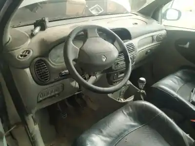 Здавання транспортного засобу renault scenic (ja..) 1.9 dci authentique року 2003 потужний f9q744