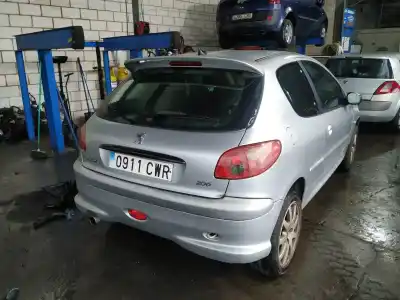 Scrapping Vehicle peugeot 206 fastback (2a/c) 1.4 16v of the year 2004 powered kfu Scrapping Vehicle peugeot 206 fastback (2a/c) 1.4 16v of the year 2004 powered kfu