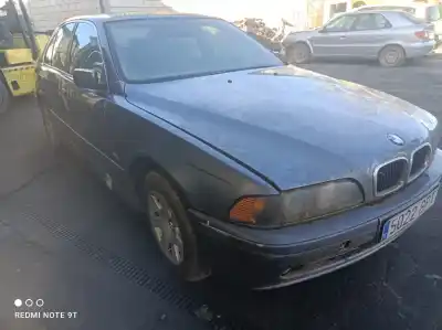 Sloopvoertuig bmw serie 5 berlina (e39) 525tds van het jaar 2001 aangedreven m47204d1