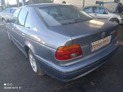 Veículo de Sucata bmw serie 5 berlina (e39) 525tds do ano 2001 alimentado m47204d1