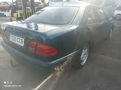 Утилизация автомобиля mercedes-benz clase e w210 familiar 220 t cdi 210.206 года 1998 питание om611961