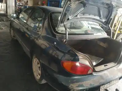 Veicolo di demolizione hyundai lantra ii (j-2) 1.9 d dell'anno 2000 alimentato djy