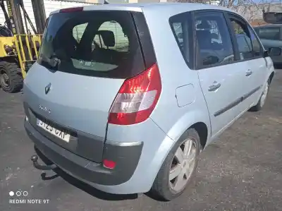 Veículo de Sucata renault scenic ii confort authentique 101 cv / 74 kw do ano 2004 alimentado k9k728
