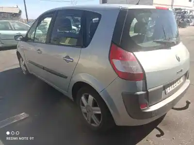 Scrapping Vehicle renault scenic ii confort authentique 101 cv / 74 kw of the year 2004 powered k9k728