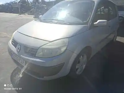 Veicolo di demolizione RENAULT SCENIC II Confort Authentique 101 CV / 74 KW dell'anno 2004 alimentato K9K728