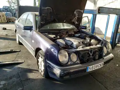 Утилизация автомобиля MERCEDES-BENZ CLASE E W210 BERLINA DIESEL 300 Turbodiesel 210.025 года 1998 питание OM606962