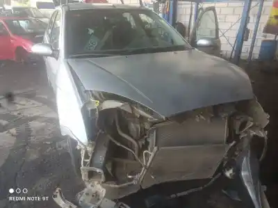 Hurda Aracı ford focus berlina (cak) ambiente yılın 2001 güçlü bhda