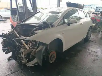 Veículo de Sucata seat leon (1p1) 1.9 tdi do ano 2007 alimentado bxe