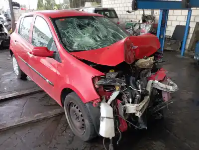 Verschrottungsfahrzeug renault clio iii emotion des jahres 2009 angetrieben k9k768