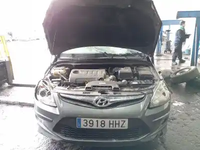 Vehicul casat HYUNDAI I30 Classic al anului 2012 alimentat D4FB