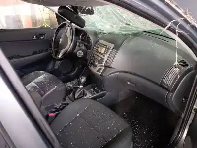 Veicolo di demolizione hyundai i30 classic dell'anno 2012 alimentato d4fb
