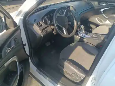 Sloopvoertuig opel insignia sports tourer cosmo van het jaar 2010 aangedreven a20dth