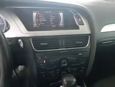 Veículo de Sucata audi a4 ber. b8 advanced edition do ano 0 alimentado caga