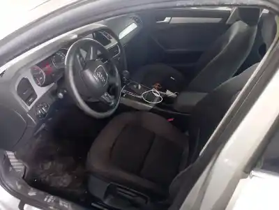 Véhicule à la ferraille audi a4 ber. b8 advanced edition de l'année 0 alimenté caga