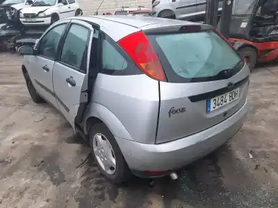Véhicule à la ferraille ford focus berlina (cak) ambiente de l'année 0 alimenté c9db