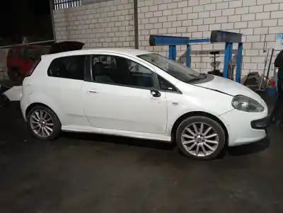 Hurda Aracı FIAT PUNTO (EVO) (199) Dynamic Yılın 0 güçlü 955A6000