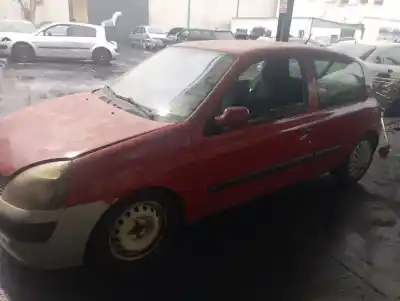 Здавання транспортного засобу RENAULT CLIO II FASE II (B/CB0) 1.9 dTi Diesel 80 CV / 59 KW року 0 потужний F9Q780