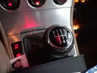 Veículo de Sucata volkswagen passat berlina (3c2) highline do ano 0 alimentado bkp