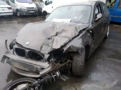 Veículo de Sucata bmw serie 1 berlina (e81/e87) 118d do ano 2007 alimentado n47d20a