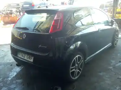 Veicolo di demolizione fiat punto (evo) (199) dynamic dell'anno 2009 alimentato 199a3000