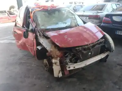 Veículo de Sucata renault clio iii exception do ano 2009 alimentado d4f740
