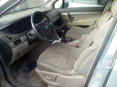 Scrapping Vehicle renault vel satis (bj0) expression of the year 2003 powered g9t600