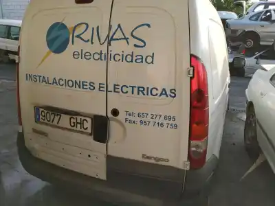 Veicolo di demolizione renault kangoo authentique dell'anno 2008 alimentato k9k800