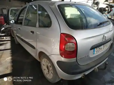 Veículo de Sucata citroen xsara picasso 1.6 básico do ano 2000 alimentado 