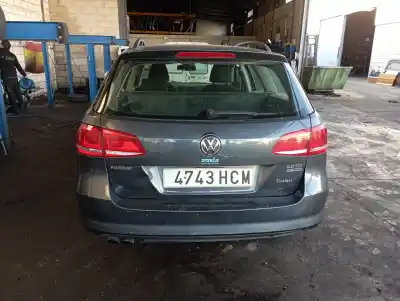 Veículo de Sucata volkswagen passat variant (365) advance 4motion bluemotion do ano 0 alimentado cffb
