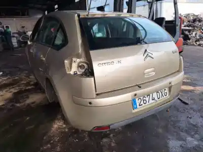 Véhicule à la ferraille citroen c4 berlina collection de l'année 0 alimenté 9hy