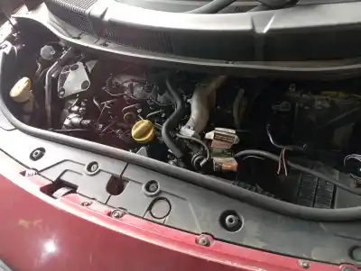 Veicolo di demolizione renault scenic ii grand confort authentique 135 cv / 99 kw dell'anno 0 alimentato f9q812