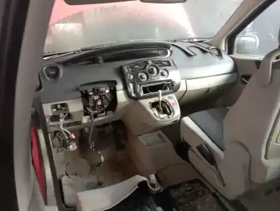 Scrapping Vehicle renault scénic ii (jm0/1_) 1.5 dci (jm0f) of the year 0 powered k9k722