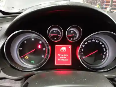 Veicolo di demolizione opel insignia berlina cosmo dell'anno 0 alimentato a20dth