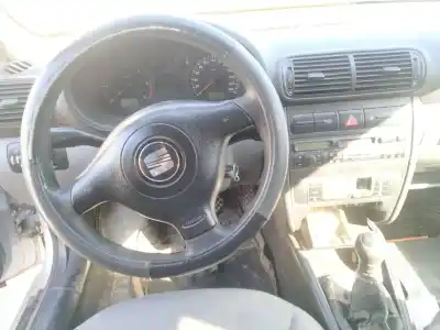 Scrapping Vehicle seat leon (1m1) 1.9 tdi of the year 0 powered alh