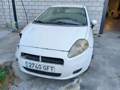 Veicolo di demolizione FIAT PUNTO (EVO) (199) Dynamic dell'anno 0 alimentato 199A2000