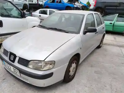 Sloopvoertuig seat ibiza ii (6k1) 1.4 i van het jaar 0 aangedreven aud