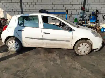 Scrapping Vehicle renault clio iii expression of the year 0 powered k9k770