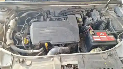 Veículo de Sucata dacia logan ii ambiance do ano 0 alimentado 