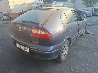 Véhicule à la ferraille seat leon (1m1) 1.9 tdi de l'année 0 alimenté alh
