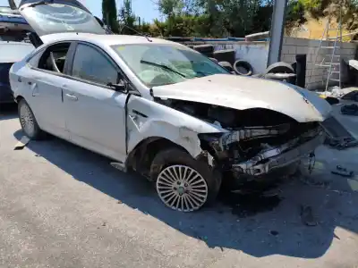 Veicolo di demolizione FORD MONDEO  dell'anno 0 alimentato KHBA