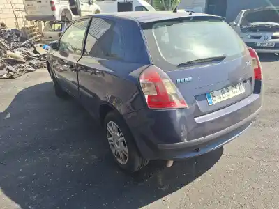 Vehicul casat fiat stilo (192) 1.9 jtd / 1.9 jtd 115 active al anului 0 alimentat 